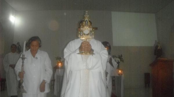 Par&oacute;quia de Santo Ant&ocirc;nio em Bar&atilde;o de Graja&uacute; celebrou Corpus Christi.(Imagem:FlorianoNews)