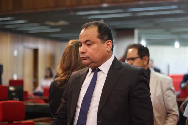Evaldo Gomes parabenizou governo pela realização dos Jogos Escolares