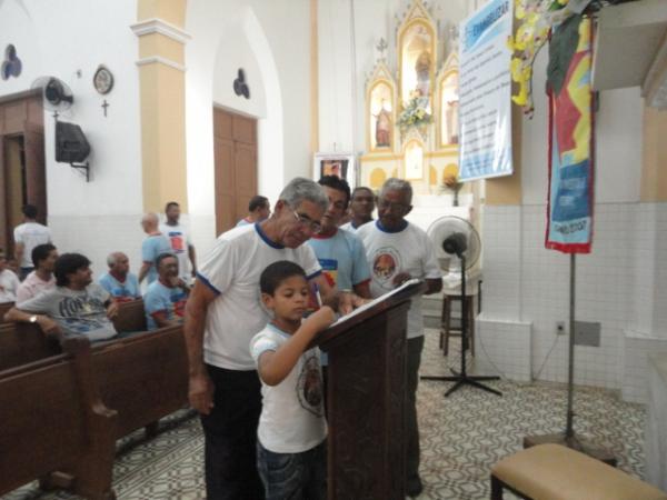 Missa na Igreja de S&atilde;o Pedro de Alc&acirc;ntara em comemora&ccedil;&atilde;o ao Bispo e ao Ter&ccedil;o dos homens.(Imagem:FlorianoNews)