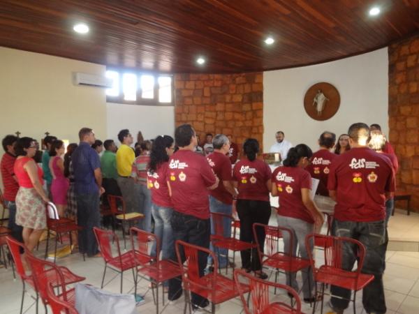 Realizado o 1&ordm; FDS do Encontro Matrimonial Mundial em Floriano.(Imagem:FlorianoNews)