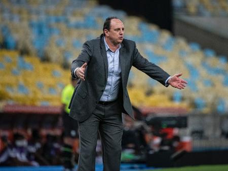 Final ganha peso com Ceni criticado no Flamengo e Fluminense em jejum de títulos