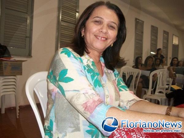 Maria do Carmo Pires, Gerente em Gest&atilde;o Escolar.(Imagem:FlorianoNews)