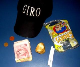 Homem enche a boca de crack para não ser flagrado pela polícia em Parnaíba