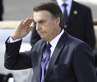 Bolsonaro deve pedir à Arábia Saudita que volte a importar
