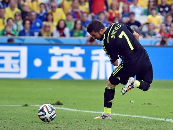 Dos fiascos, o menor: Espanha vence Austrália no adeus à Copa