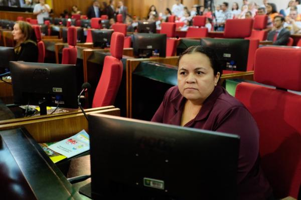Elisângela Moura reclama do prazo para declaração de agricultores familiares no DAP