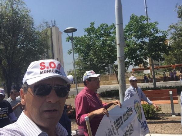 Gilberto Júnior participou ativamente da passeata realizada pela APPM.(Imagem:SECOM)
