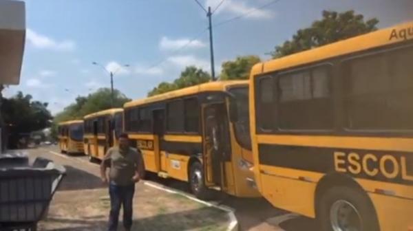 Prefeitura recebeu &ocirc;nibus novos, que ainda v&atilde;o ser liberados para circular em Miguel Alves. (Imagem:Divulga&ccedil;&atilde;o)