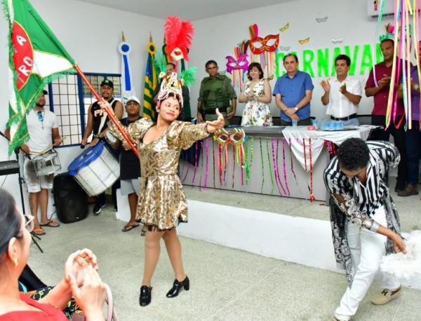  Carnaval: Prefeitura lan&ccedil;a a programa&ccedil;&atilde;o da Folia de Momo em Floriano.(Imagem:Secom)
