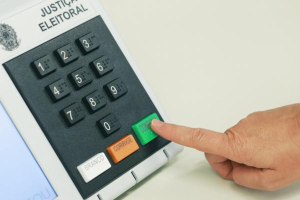 Eleitores vão às urnas neste domingo (6) para escolher prefeito em São Lourenço do Piauí