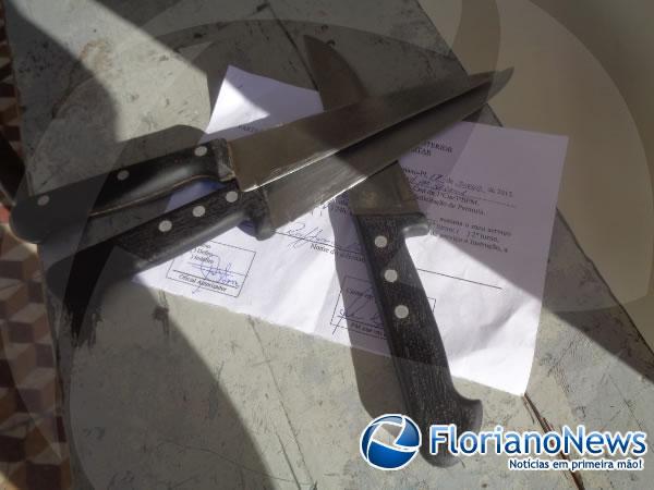 Plant&atilde;o da PM registra roubo a transeunte e apreende armas em Floriano.(Imagem:FlorianoNews)