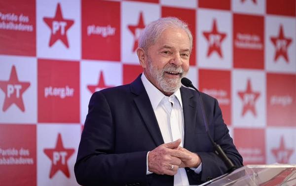 PSB diz que quer apoiar Lula, mas critica PT por "visão exclusivista"
