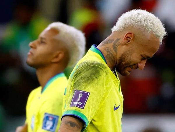 De cabeça fria: entenda todos os erros do Brasil no gol de empate da Croácia