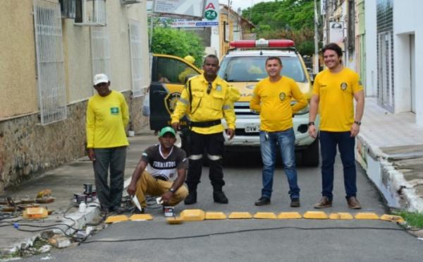 Sutran implanta redutores de velocidade em cruzamentos da Fauzer Bucar