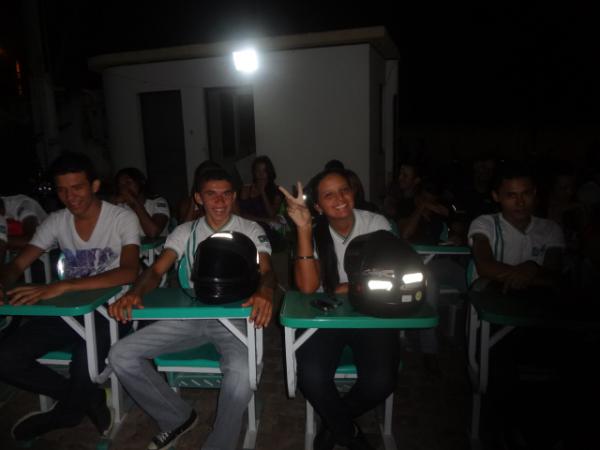 Alcoolismo &eacute; tema de projeto multidisciplinar do CEEP.(Imagem:FlorianoNews)