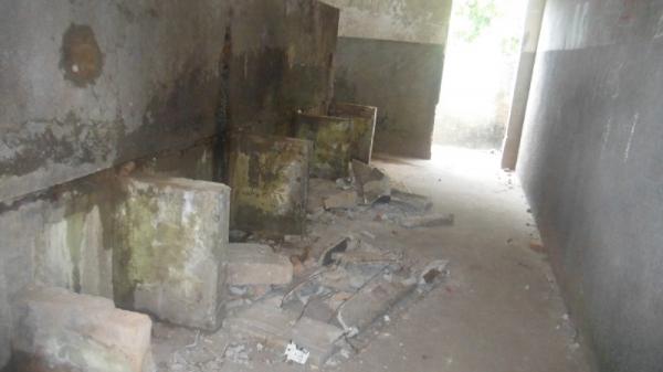 Chafariz do bairro Riacho Fundo est&aacute; em situa&ccedil;&atilde;o prec&aacute;ria.(Imagem:FlorianoNews)
