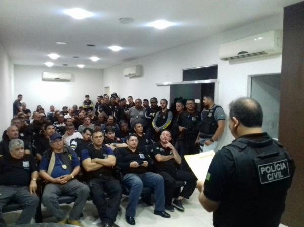 Operação cumpre 8 mandados de busca no combate ao tráfico de drogas na Zona Leste de Teresina