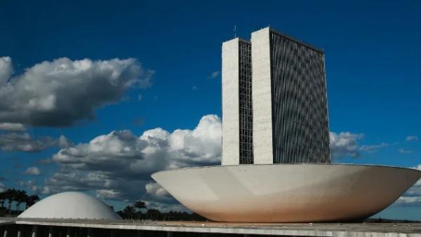 Inscrições para concurso da Câmara dos Deputados abrem nesta segunda, 28