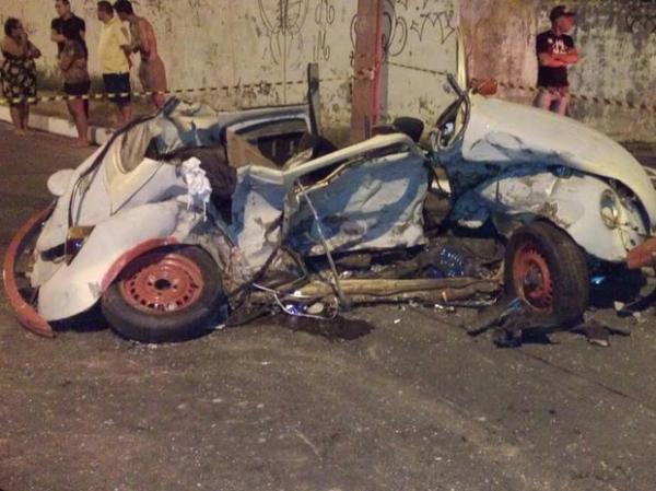 Irmãos sofrem acidente e um morre; amigo estava no carro e ficou ferido