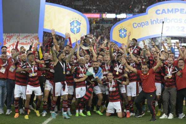Bolso cheio: Flamengo define premiação de cerca de R$ 35 milhões por título da Copa do Brasil
