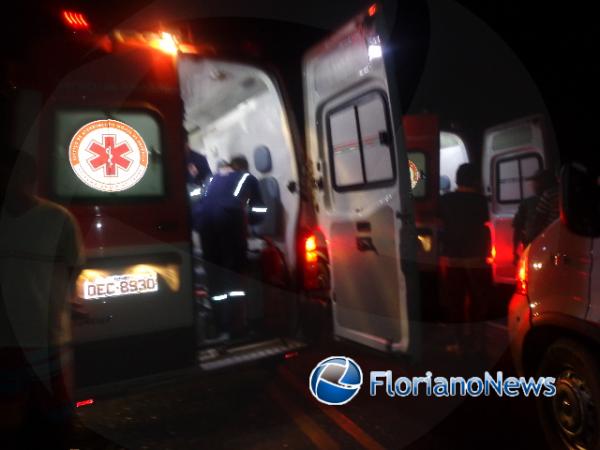 Colis&atilde;o frontal entre carros deixa tr&ecirc;s pessoas feridas na PI-140(Imagem:FlorianoNews)