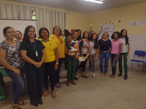 Rotary Clube de Floriano realiza palestra sobre