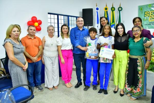 Prefeitura de Floriano realiza premiação "Amigos do Meio Ambiente"