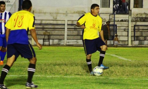 Fl&aacute;vio durante jogo entre amigos fala sobre pr&oacute;ximo clube: Fortaleza, River-PI e Remo na disputa.(Imagem:Josiel Martins)