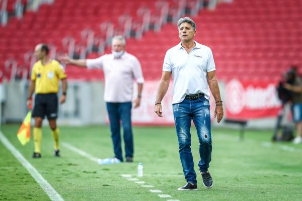 Grêmio descarta colocar time sub-23 no restante do Brasileirão: "Planejamento se mantém"