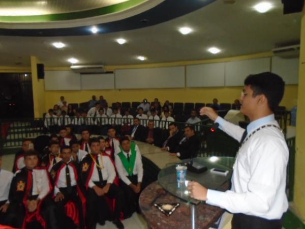 Câmara de Floriano homenageia Ordem DeMolay