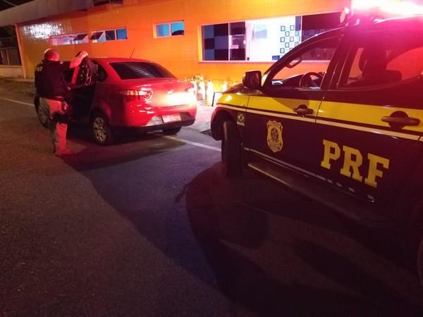 Taxista é resgatado após ser amordaçado e amarrado durante sequestro no Piauí