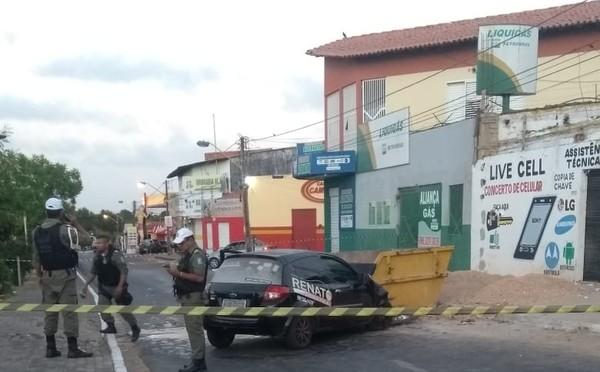 Jovem morre após colidir com caçamba de entulho na Zona Sul de Teresina