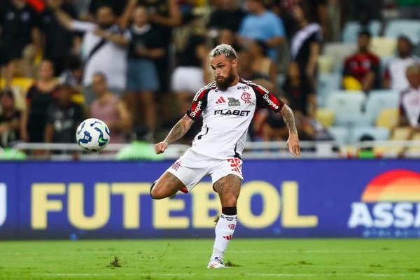 Flamengo precisará abrir espaço no elenco para contratações no meio do ano; veja quem pode sair