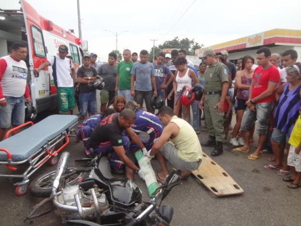 Acidente na Avenida Calisto Lobo. (Imagem:FlorianoNews)