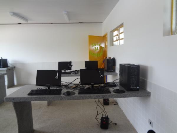 Inaugura&ccedil;&atilde;o de amplia&ccedil;&atilde;o da Escola Municipal Binu Le&atilde;o. (Imagem:FlorianoNews)