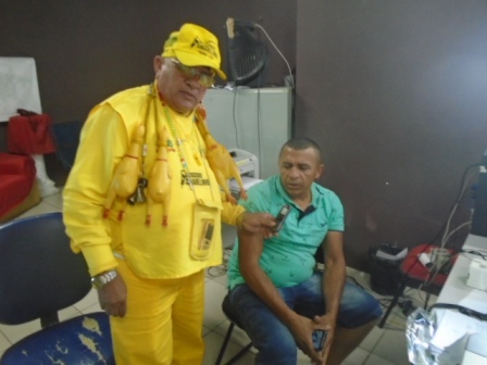 "Ou você mostra o dinheiro, ou você morre", disse assaltante a Gilvanzim do 30