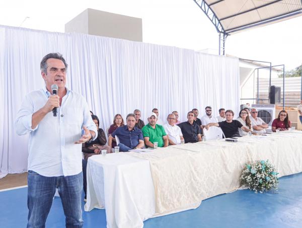 Graças ao meu trabalho as pessoas têm consciência que um senador pode fazer a diferença, afirma Ciro