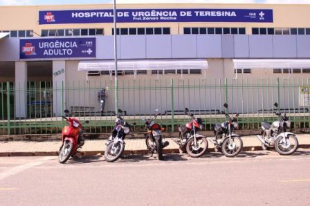 Bandidos encapuzados fecham rua e dão mais de 30 tiros para matar mecânico