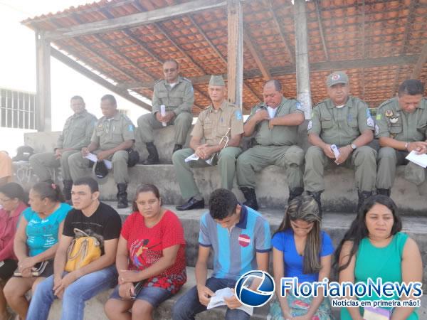 Policiais do 3&ordm; BPM participam de Culto Ecum&ecirc;nico.(Imagem:FlorianoNews)
