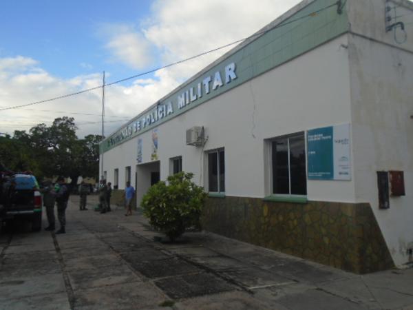Assalto à farmácia e roubo de moto agitam plantão policial em Floriano