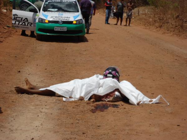 Homem é assassinado a tiros em estrada vicinal de Floriano