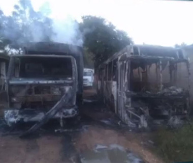 Suspeito diz que ateou fogo em ônibus para se vingar de prefeito