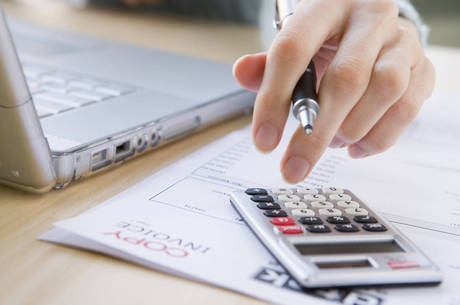 Inadimplência do consumidor tem recuo de 0,89% em setembro