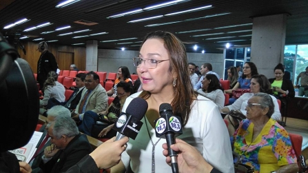 Flora Izabel lamenta liberação pela Justiça de acusados de estupro