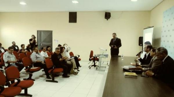 OAB de Floriano sedia Semin&aacute;rio de Trabalho Decente.(Imagem:FlorianoNews)