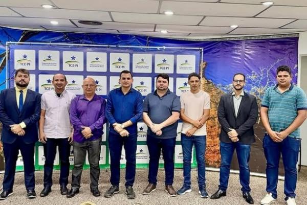 Presidente da Câmara de Floriano visita TCE e EGC para preparação do Encontro de Vereadores do Piauí