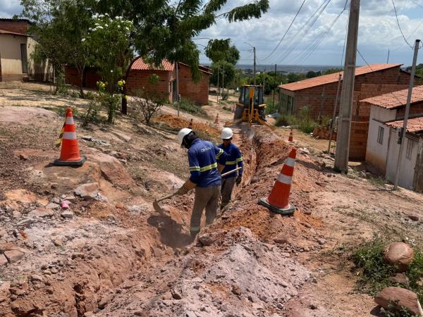 Águas do Piauí perfura novos poços e amplia em 85 mil l/h o abastecimento de água em Bom Jesus(Imagem:Ascom)