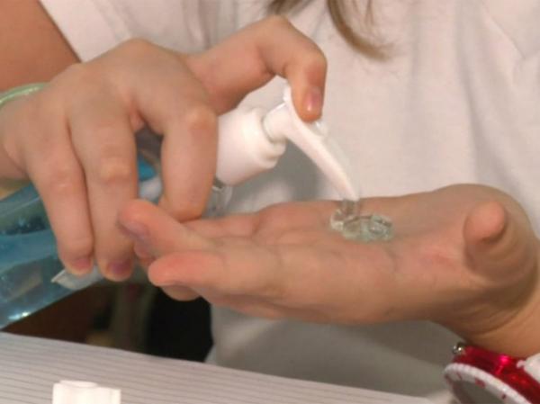 Escola higieniza salas após aluna ser internada com suspeita de H1N1 no PI