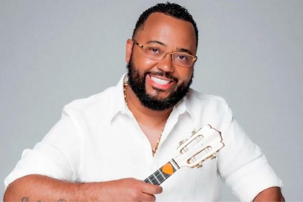 Seis&Meia encerra 2025 com show de Dudu Nobre em grande noite dedicada ao samba