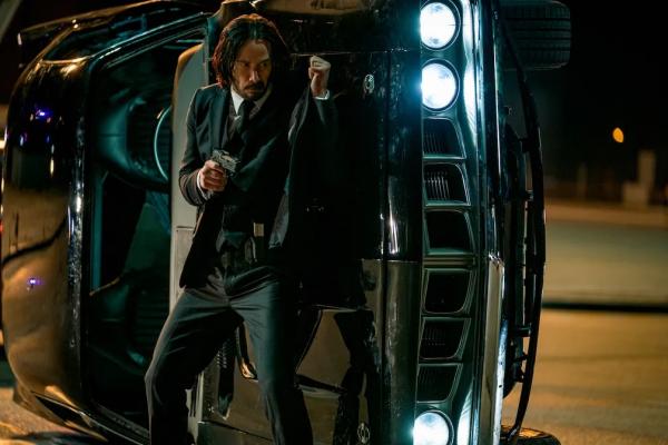 "John Wick 4: Baba Yaga" segue na liderança da bilheteria nacional e fatura R$ 9,3 milhões